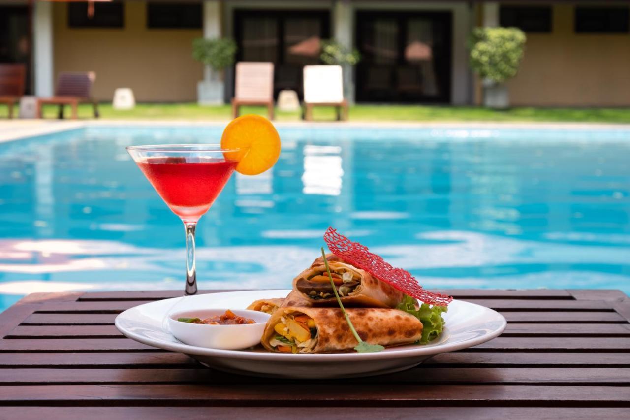 Rajarata Hotel Anuradhapura Luaran gambar